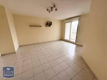 appartement à louer 2 pièces 47.55 m² - falaise (14) - 548€