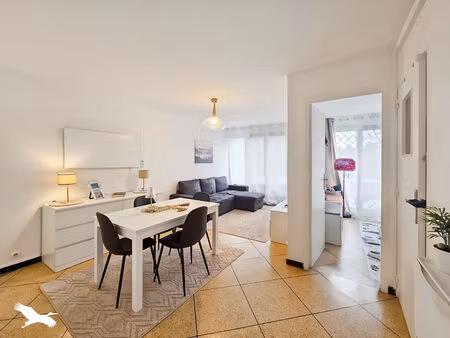 appartement marseille 13009 parc sévigné 3 pièces 50 m2 rdc