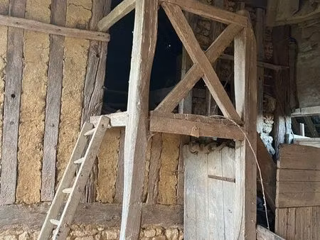 bâtiment à colombage à vendre