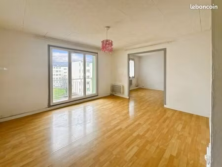 appartement 3 pièces 55 m²
