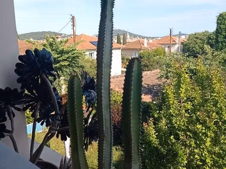 appartement 1chb centre sanary