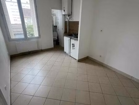 appartement 1 pièce 14 m²
