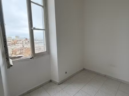appartement 1 pièce - 27 m²