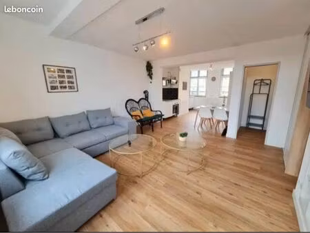 ? maison à louer – 80 m²