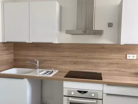 location maison de ville