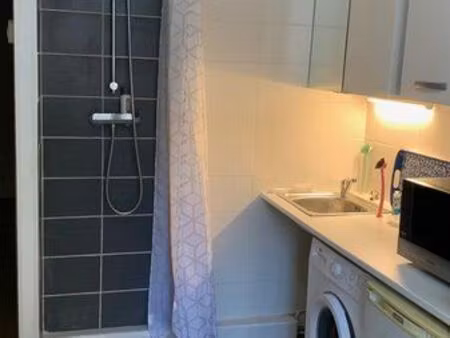 studio 1 pièce 12 m²