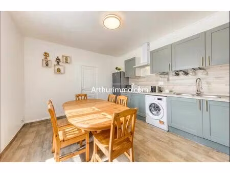 vente maison 8 pièces 131 m2 à vitry-sur-seine