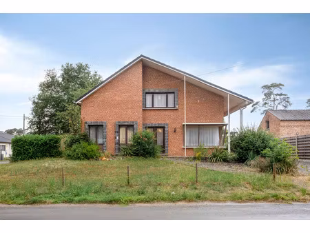 huis te koop in beringen met 3 slaapkamers