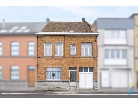 huis te koop in ronse met 4 slaapkamers