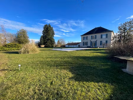 achat maison 9 pièces 314m²