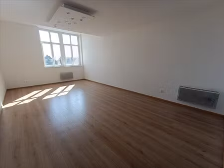 location appartement 3 pièces 73m²