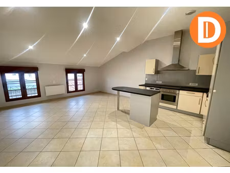 location appartement 2 pièces 48m²