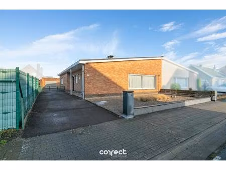 huis te koop in varsenare met 3 slaapkamers