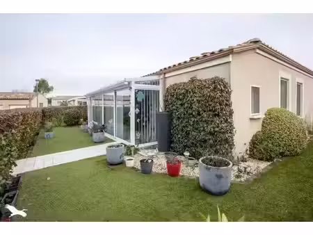 vente maison 4 pièces 88 m² à saint-laurent-de-la-pree (17450)  276 120 €