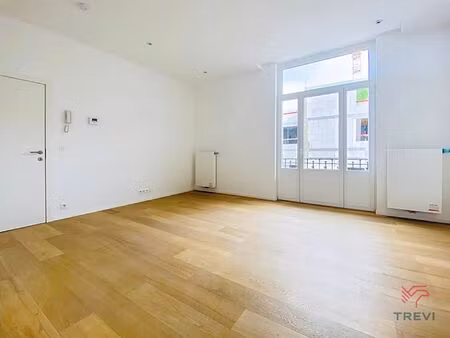 mooi appartement met 1 slaapkamer van ±60 m²