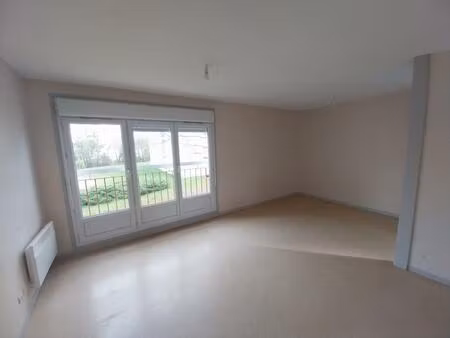 semur-en-auxois t2 avec loggia