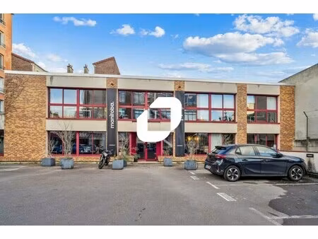 a vendre ou a louer  batiment indépendant à vendre proche m4