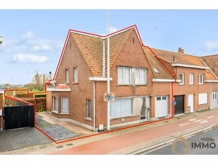 te huur te ledegem woning met 3 slpks  tuin  garage