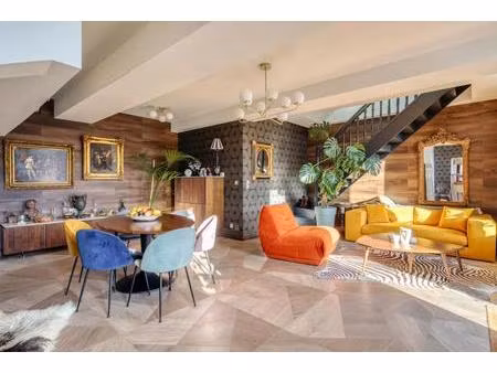 5 pièces de 135 m² dans un ancien presbytère