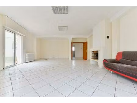 maison de 6 pièces de 160 m² à rezé