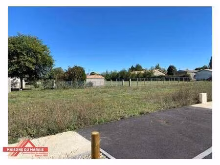 vente terrain à sainte-néomaye (79260) : à vendre / sainte-néomaye
