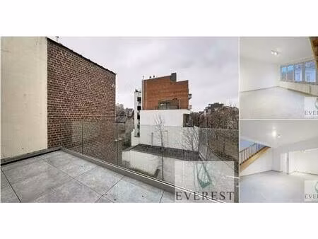 appartement à louer avec terrasse et 2 chambres   uccle (vbd82889)