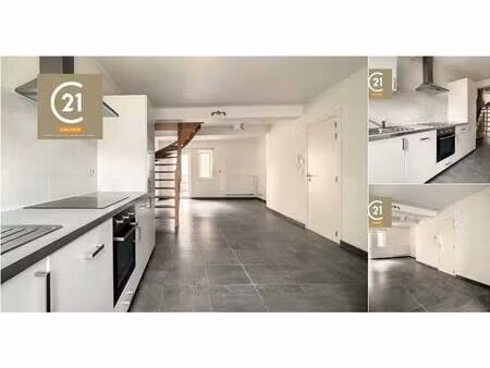 duplex à louer à place des combattants 15/1 walcourt (vbd83012)