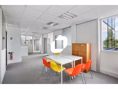 a louer  immeuble fibre