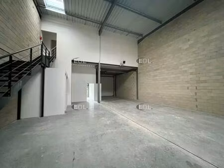 a louer - locaux d'activité de 260 m²