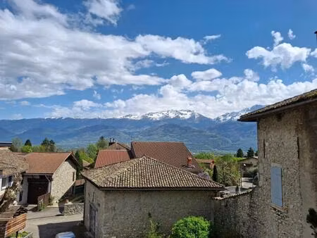 maison de 8 pièces de 200 m² en vente à bernin - idéal pour les familles