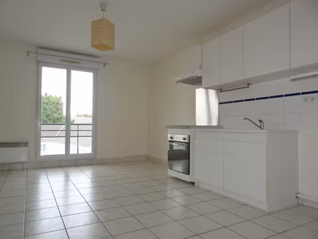 location appartement 2 pièces 38m² orleans 45000