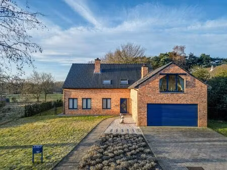 huis te koop in houthalen-helchteren met 5 slaapkamers