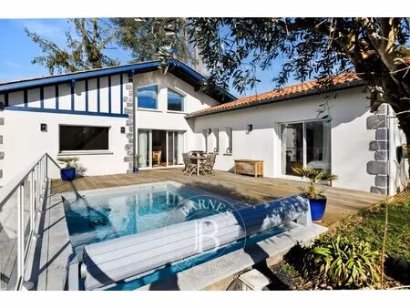 villefranque  maison avec piscine