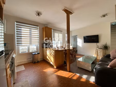 duplex entièrement meublé - rue du connétable !