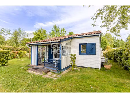 résidence secondaire à deux pas du lac !