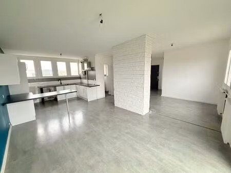 appartement lumineux 4 pièces à la rochette