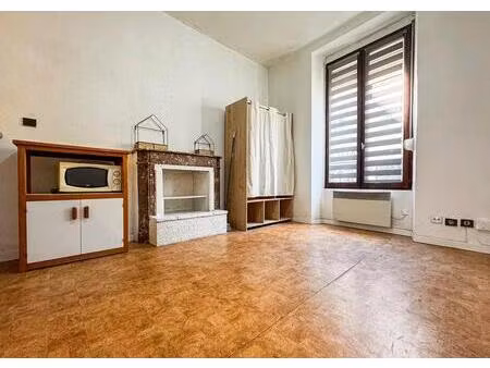 location appartement 1 pièce 25 m² à nancy (54000)