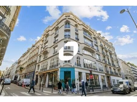 a louer  immeuble haussmannien