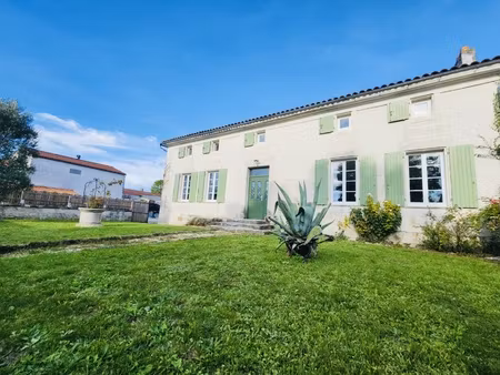 maison 6 pièces - 176 m²