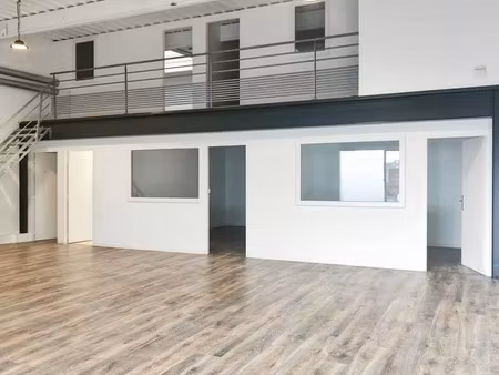 location commerce 130 m² à montauban-de-bretagne (35360)