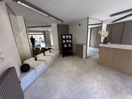 vente local commercial 3 pièces 85m2 perpignan 66000 - 69000 € - surface privée