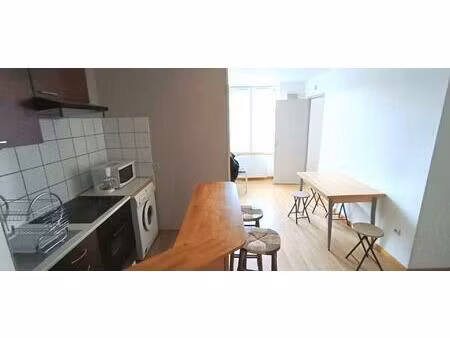 location appartement 2 pièces 34 m² à saint-étienne (42000)