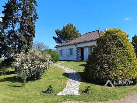vente maison au poiré-sur-vie (85170) : à vendre / 134m² le poiré-sur-vie