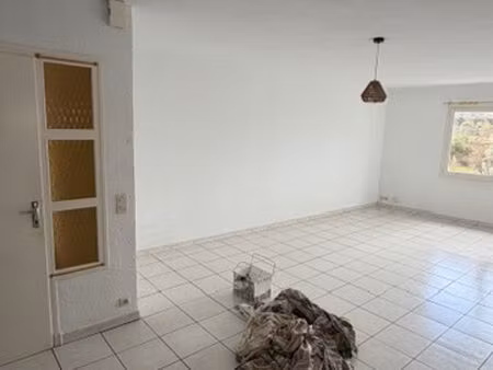 location appartement 3 pièces 80m2 maureillas-las-illas 66480 - 680 € - surface privée