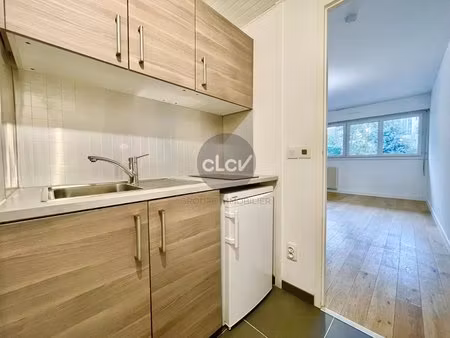 studio 23 72 m² 69130 ecully