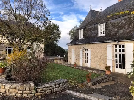vente maison 48 pièces 1300 m² saint-denis-lès-martel (46600)