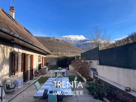 vente maison 7 pièces 210 m² à saint-etienne-de-crossey (38960)  485 000 €