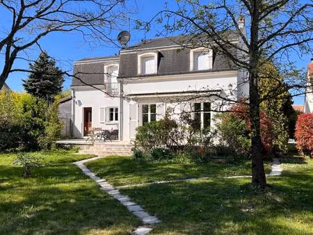 vente maison 5 pièces 177 m² saint-denis-en-val (45560)