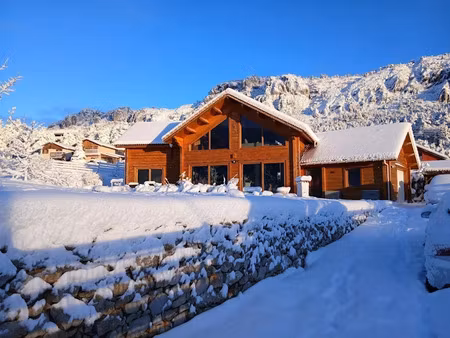 vente maison 4 pièces 122 m² à caille (06750)  450 000 €