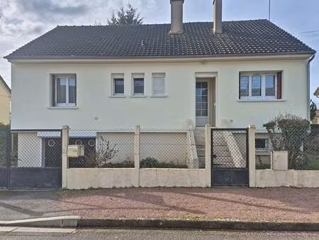 vente maison 5 pièces 86 m² yèvres (28160)